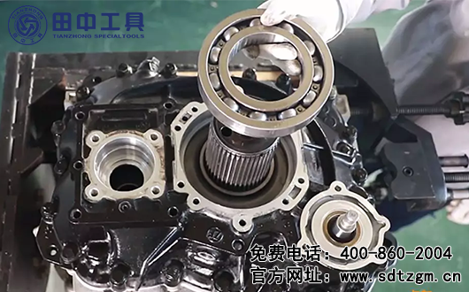 ZF16檔變速器拆卸，ZF變速箱維修工具